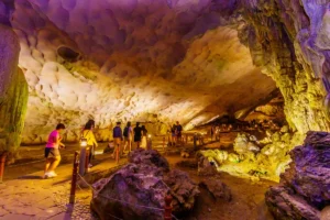 Sung Sot cave