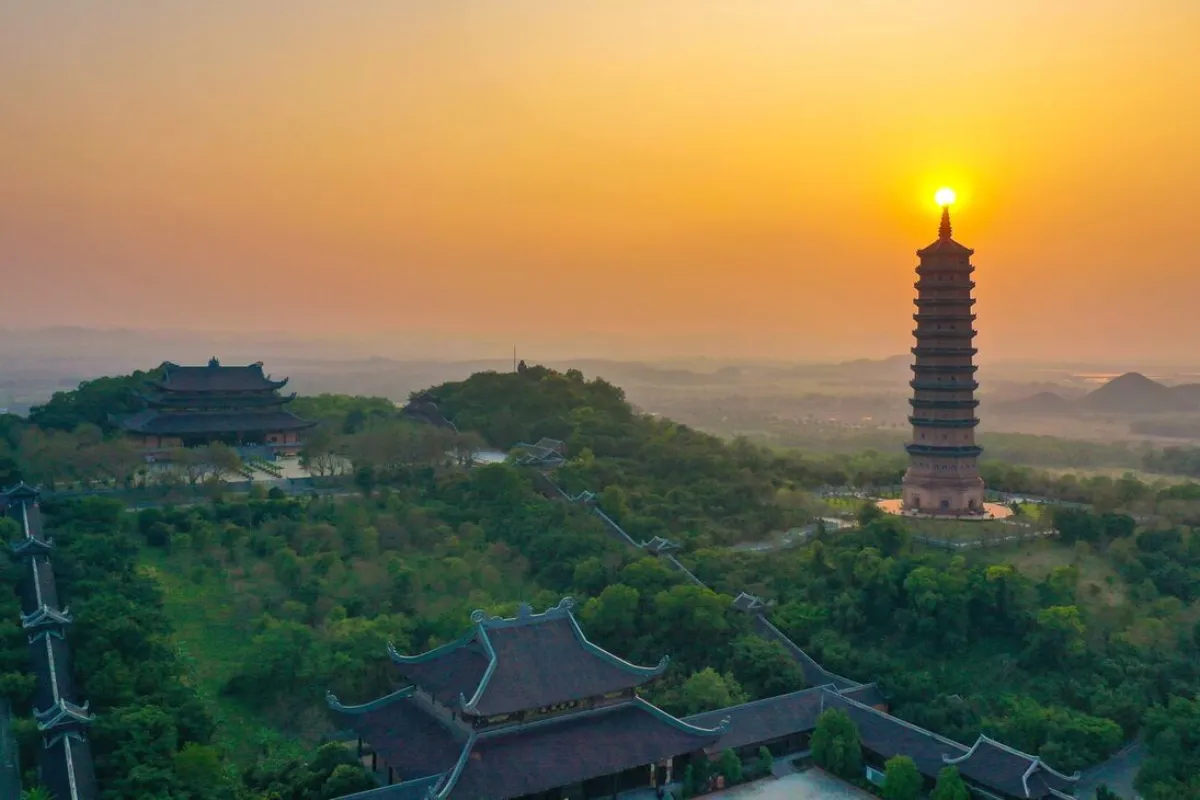 Visit Bai Dinh Pagoda