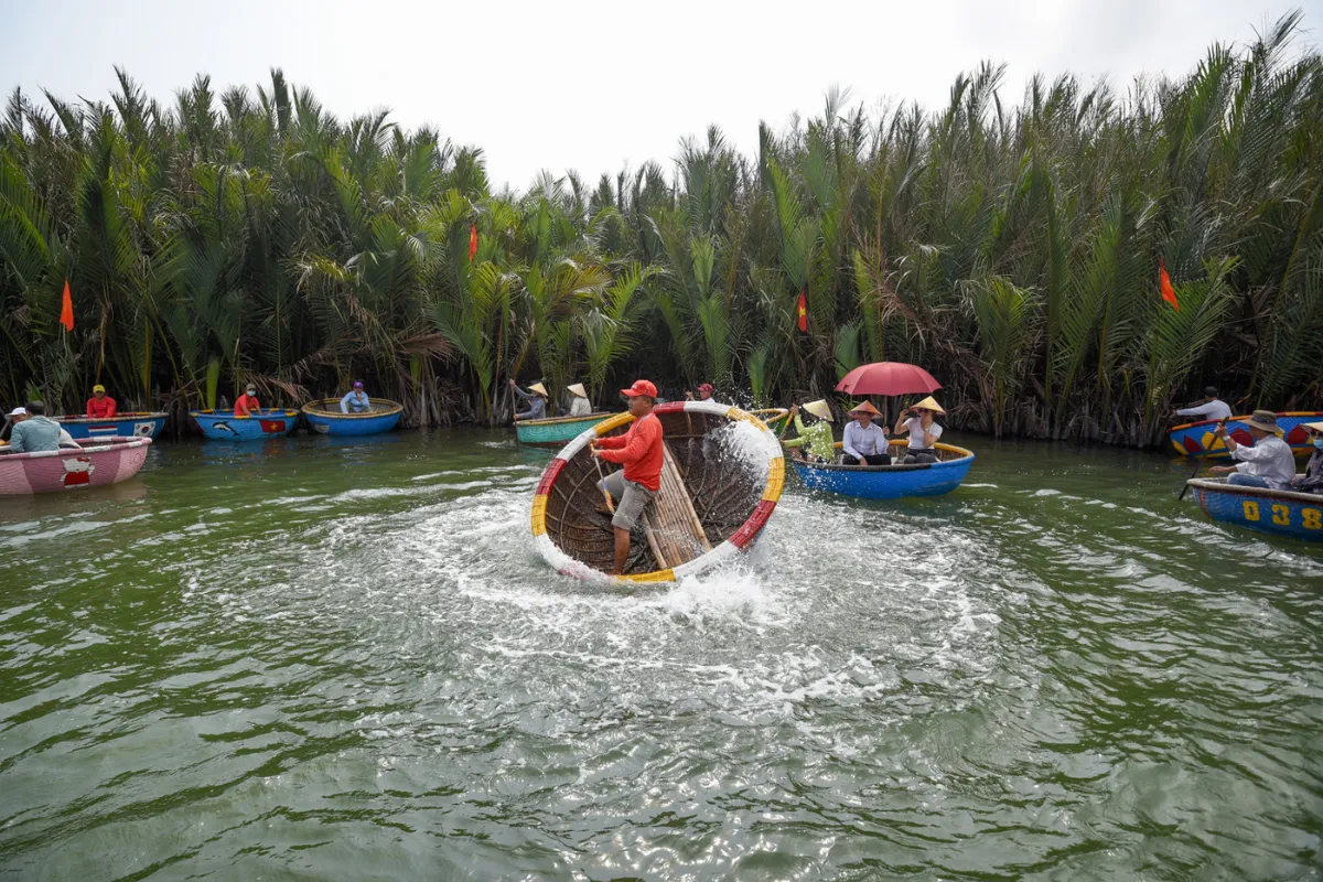 Take a Basket Boat Ride in Cam Thanh