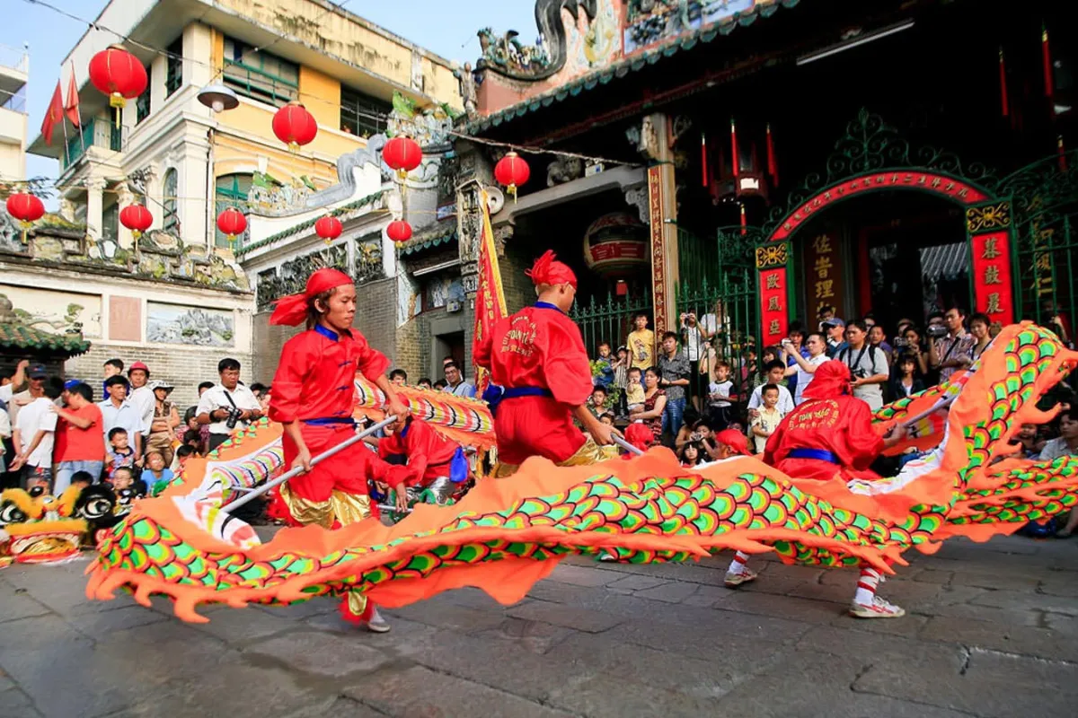 Discover Cho Lon – Chinatown