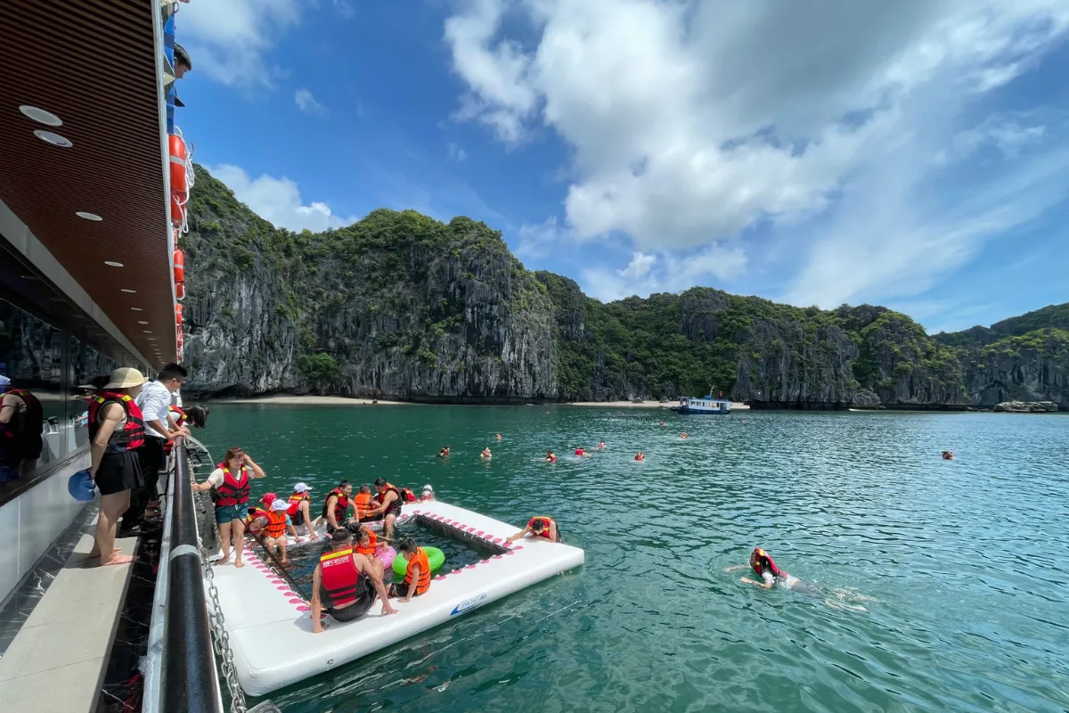 Go Island-Hopping