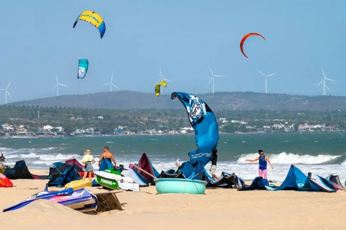 Try Kitesurfing or Windsurfing