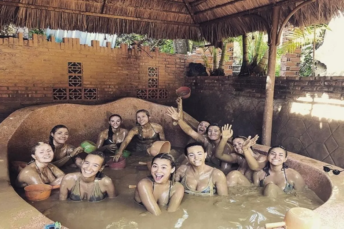 Enjoy a Hot Mineral Mud Bath
