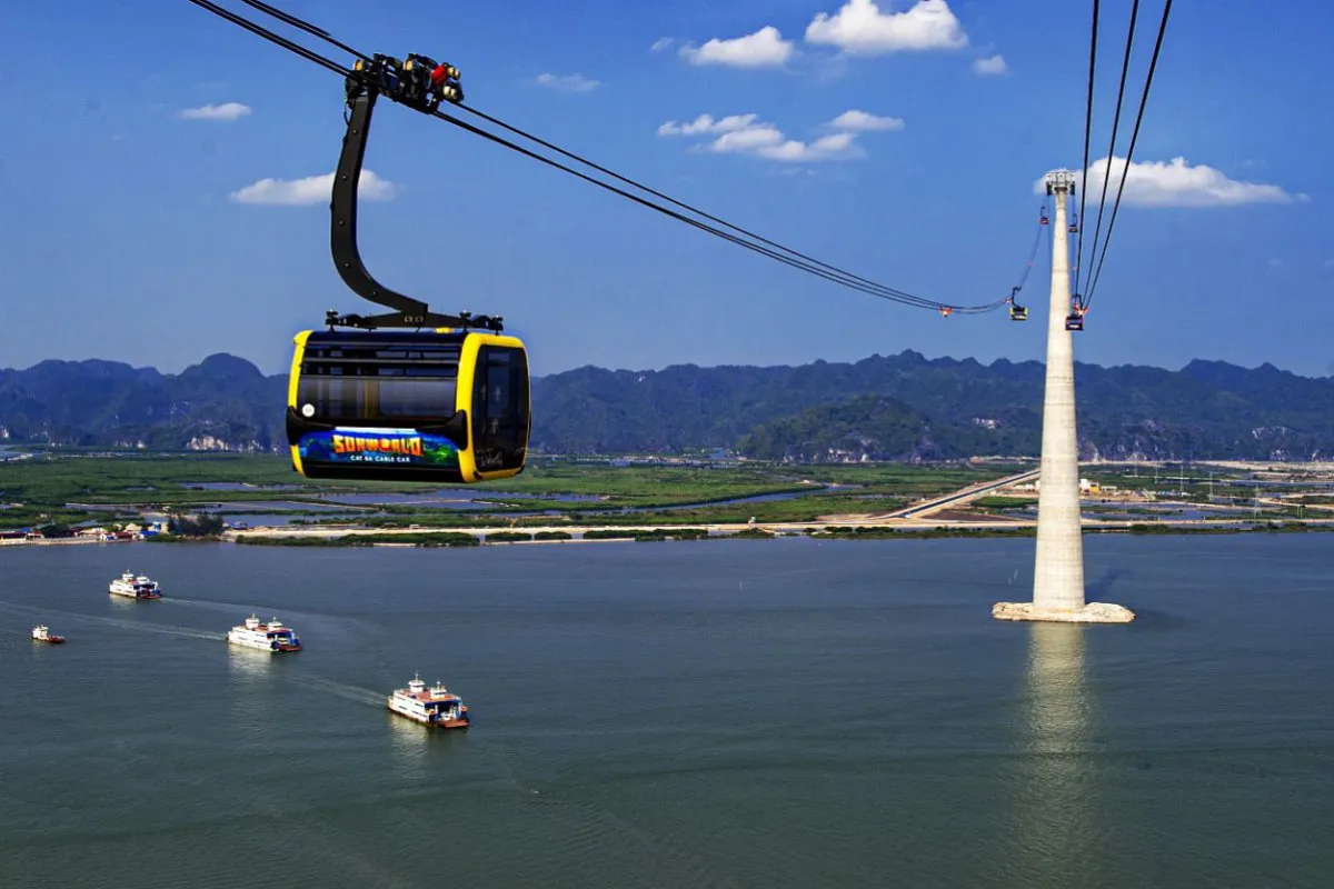 Ride the Phu Long Cable Car